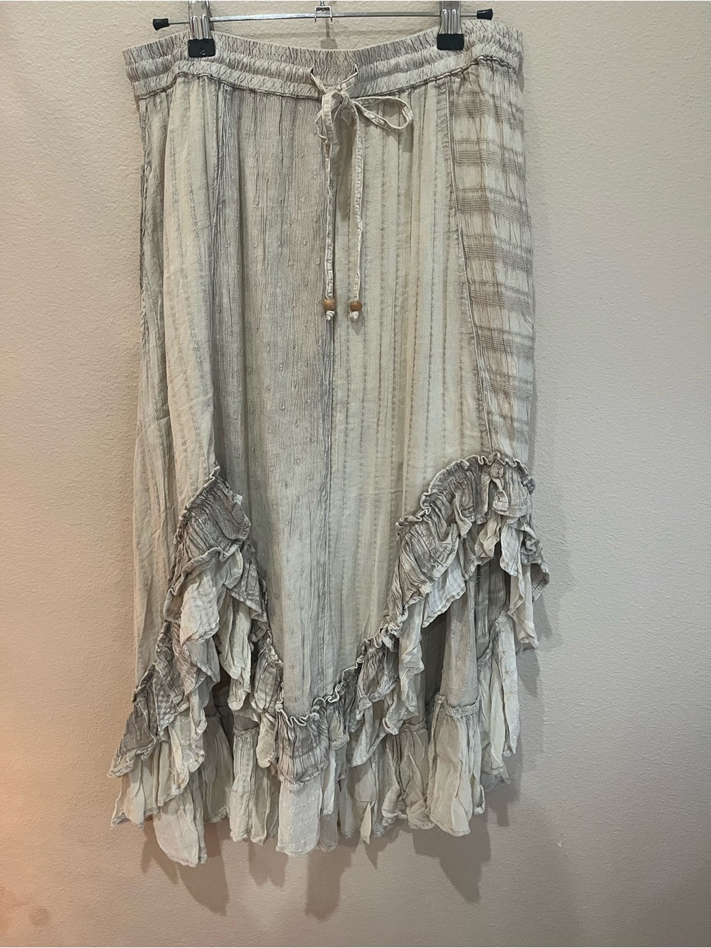 Boho High-Low Ruffle Maxi Skirt - Cream Taupe